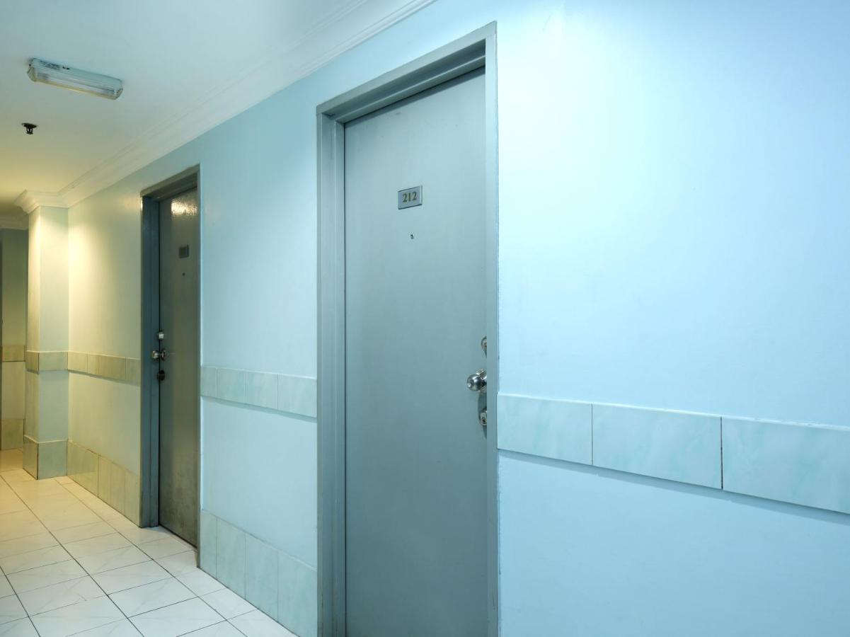 Grand Supreme Hotel Kuching Exterior foto